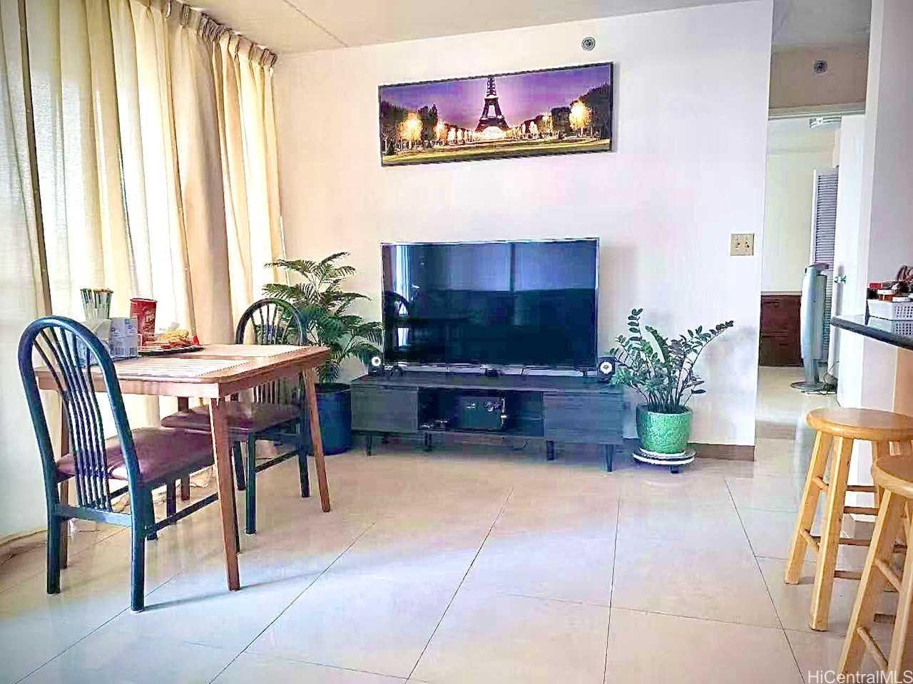 2522 Date Street 505