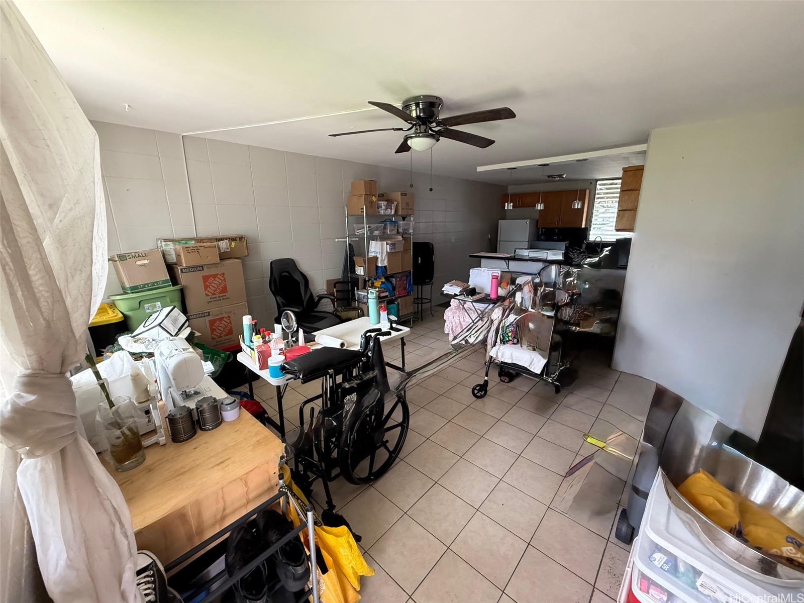 94-011 Waipahu Street Apt D/112