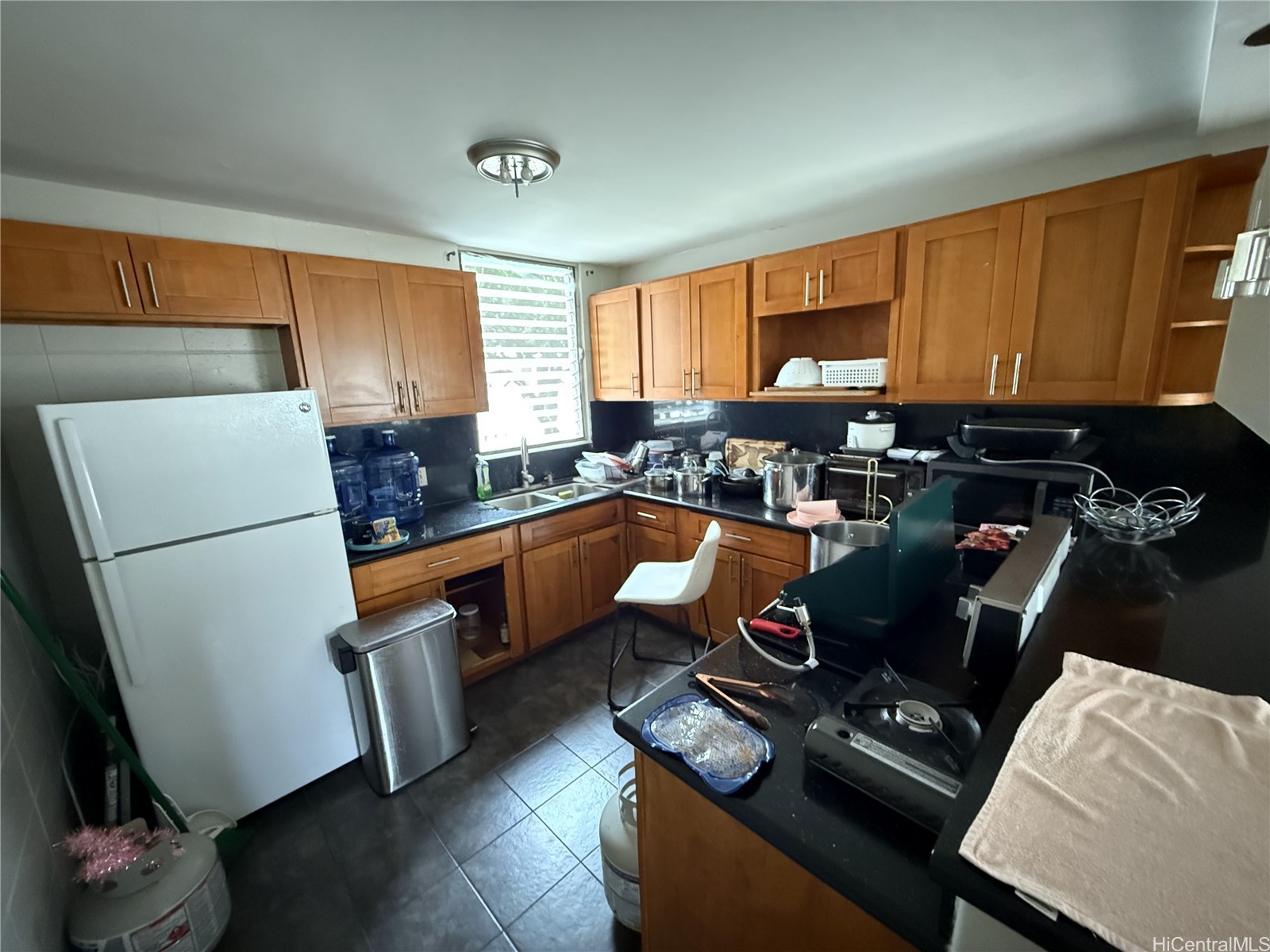 94-011 Waipahu Street Apt D/112