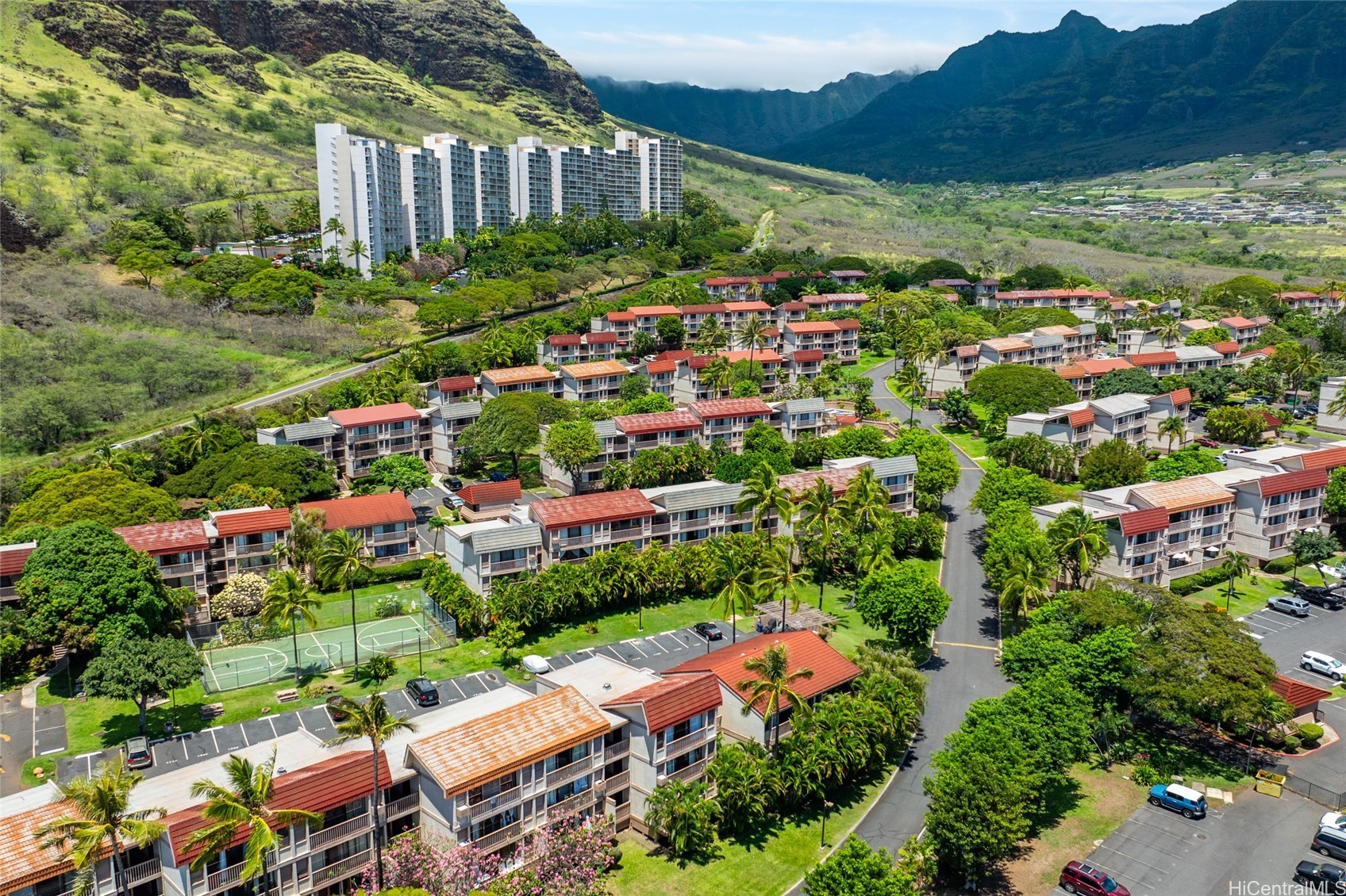 Makaha Valley Pltn Condominium