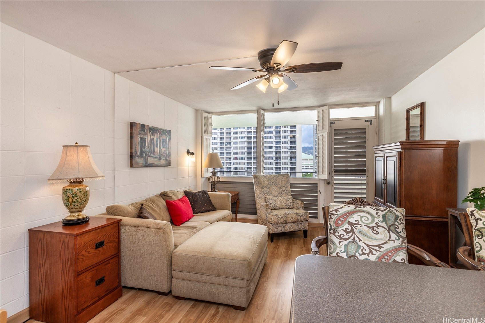 425 Ena Road 1104A