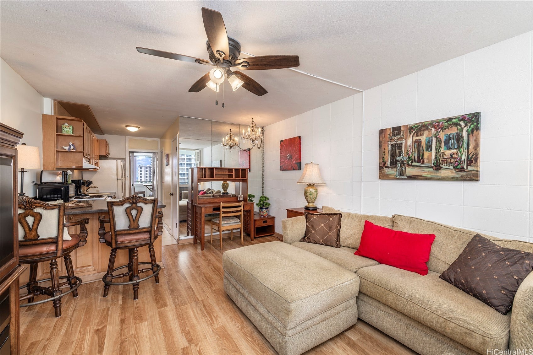 425 Ena Road 1104A