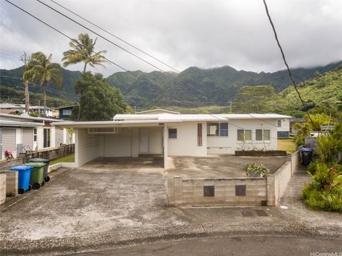 3445 Peneku Place Honolulu HI 96822