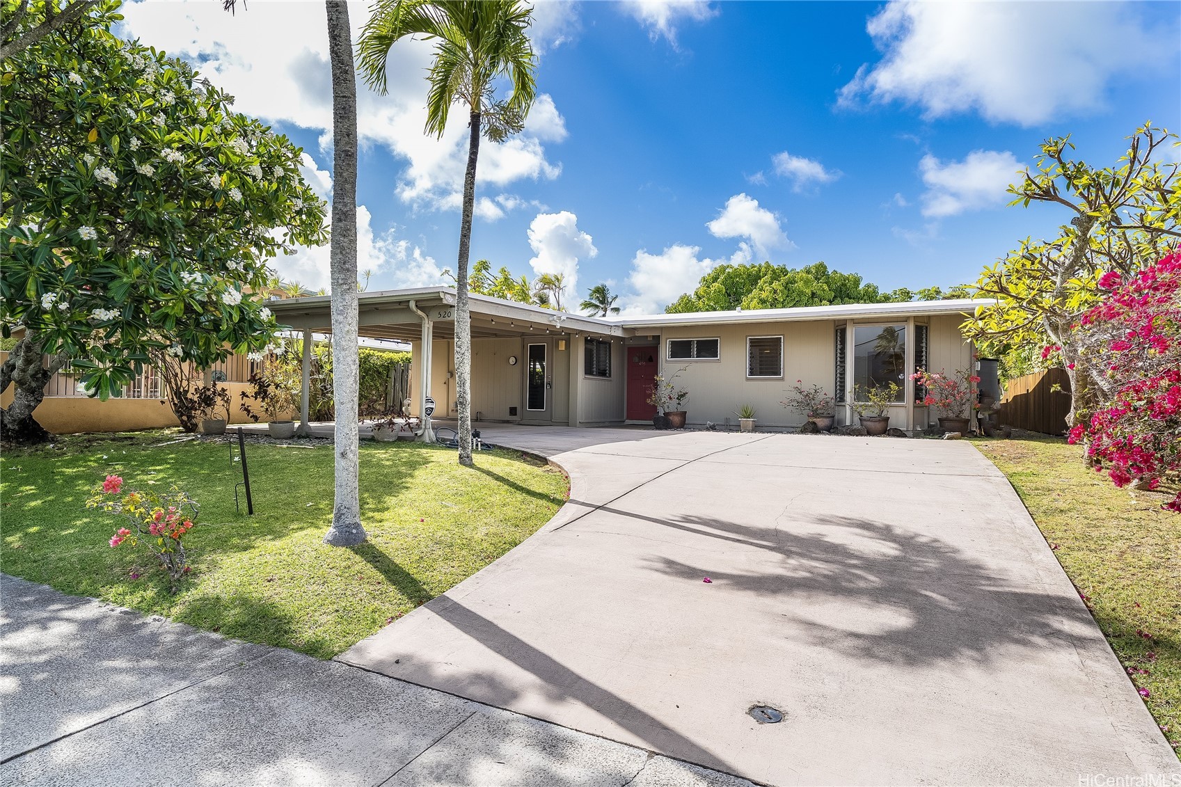 520 Papalani Street