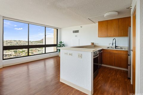 300 Wai Nani Way II2411 Honolulu HI 96815