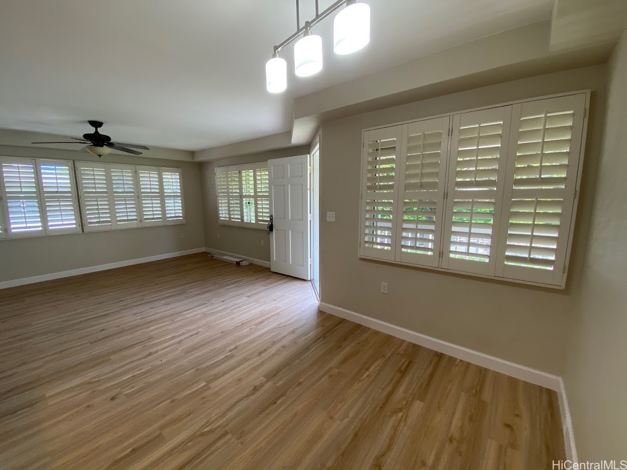 92-1527 Aliinui Drive 14B