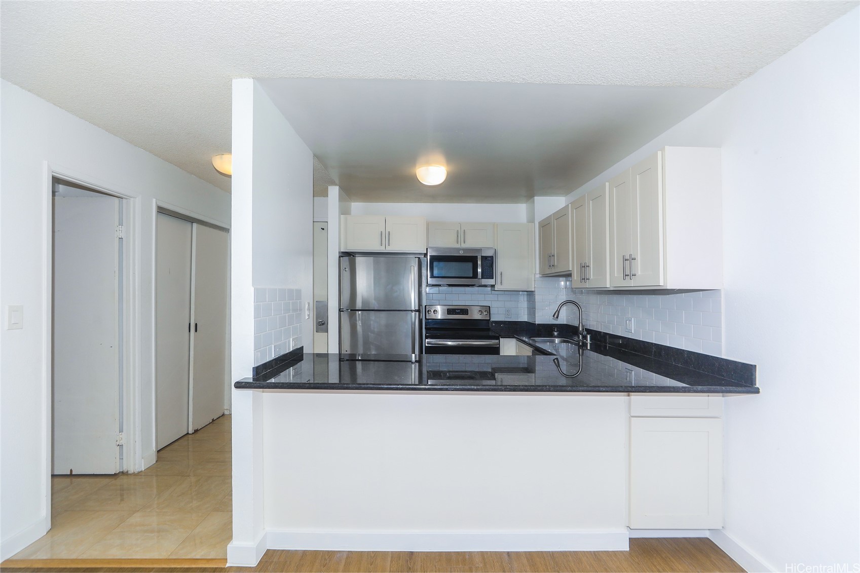 1255 Nuuanu Avenue E2804