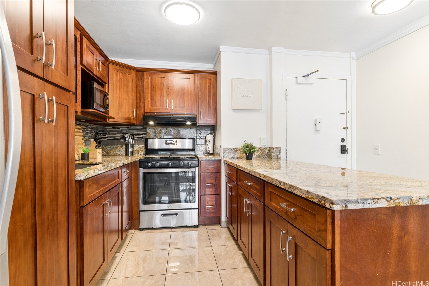 2465 Kuhio Avenue 304