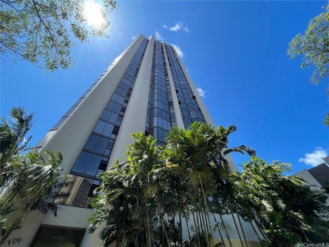 Photo of 930 Kaheka Street #3002, Honolulu, HI 96814 (MLS # 202616977)