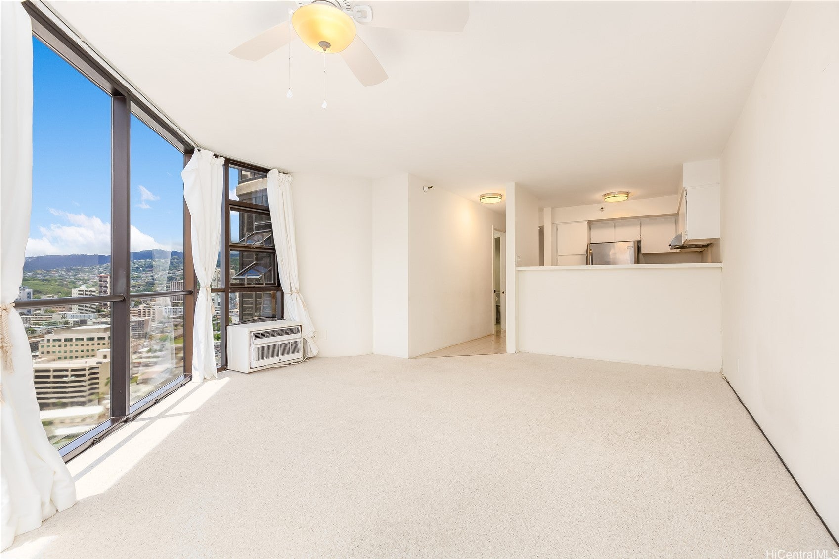 930 Kaheka Street 3002