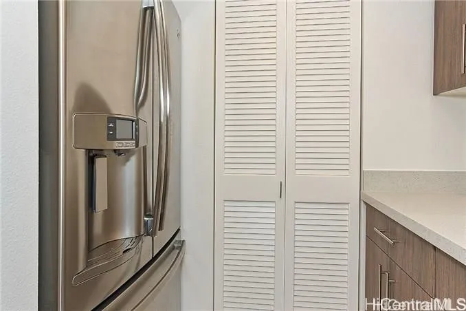 Kailua, Hawaii 96734, United States, 1 Bedroom Bedrooms, ,1 BathroomBathrooms,Residential,Active,165618