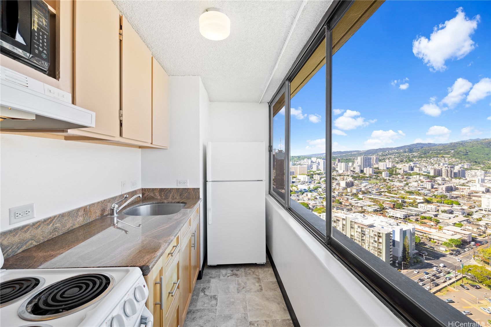 444 Niu Street 3806