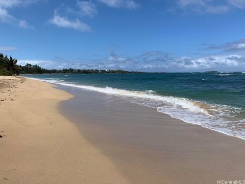 Photo of 55-371 Kamehameha Highway, Laie, HI 96762 (MLS # 202526198)