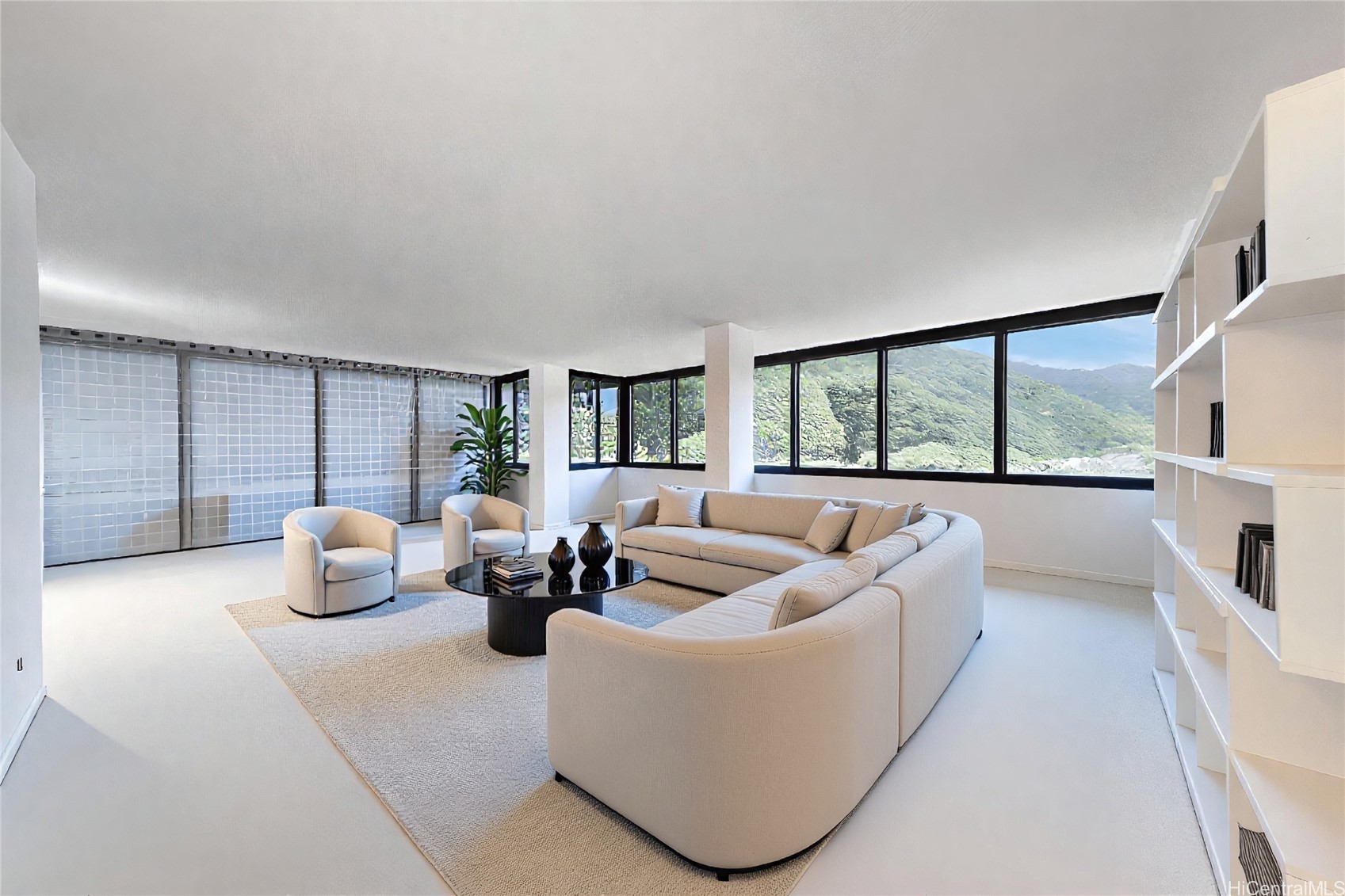 250 Kawaihae Street 2E