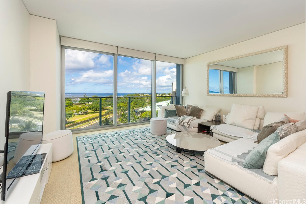 1288 Ala Moana Boulevard 7C