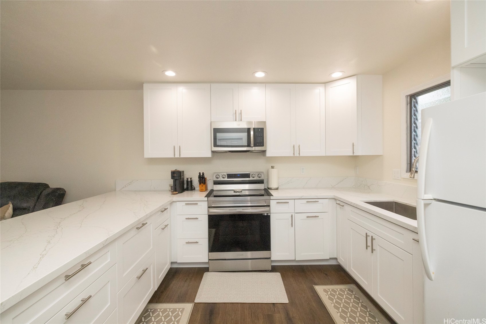 47-371 Hui Iwa Street 13