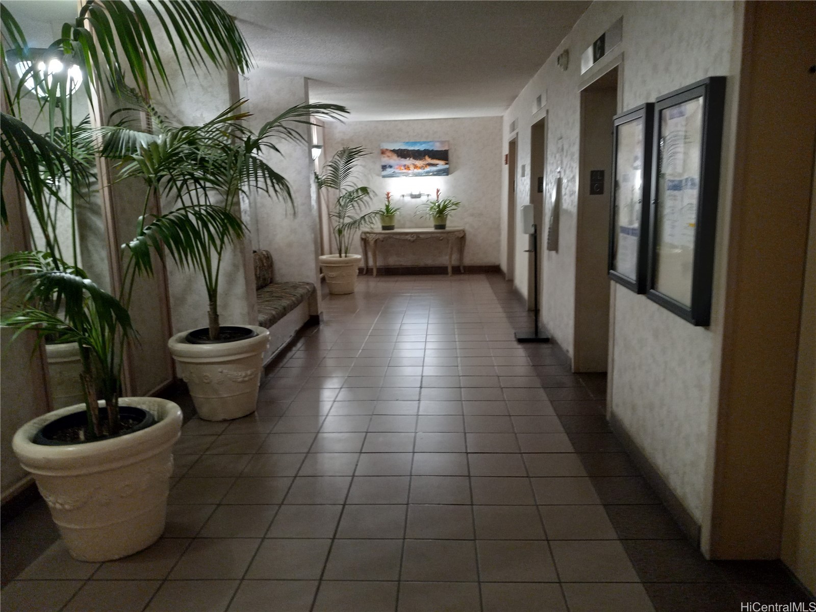 Chateau Waikiki Residential Lease