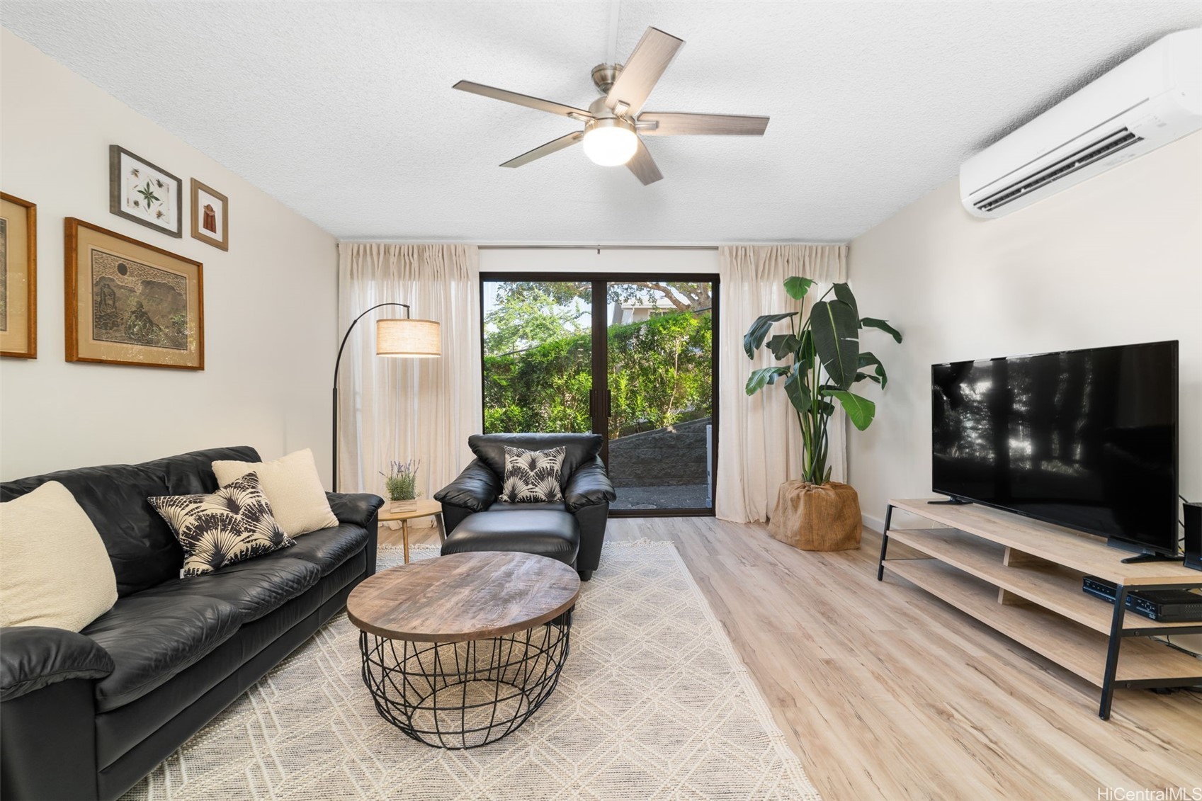 Dowsett Point Condominium