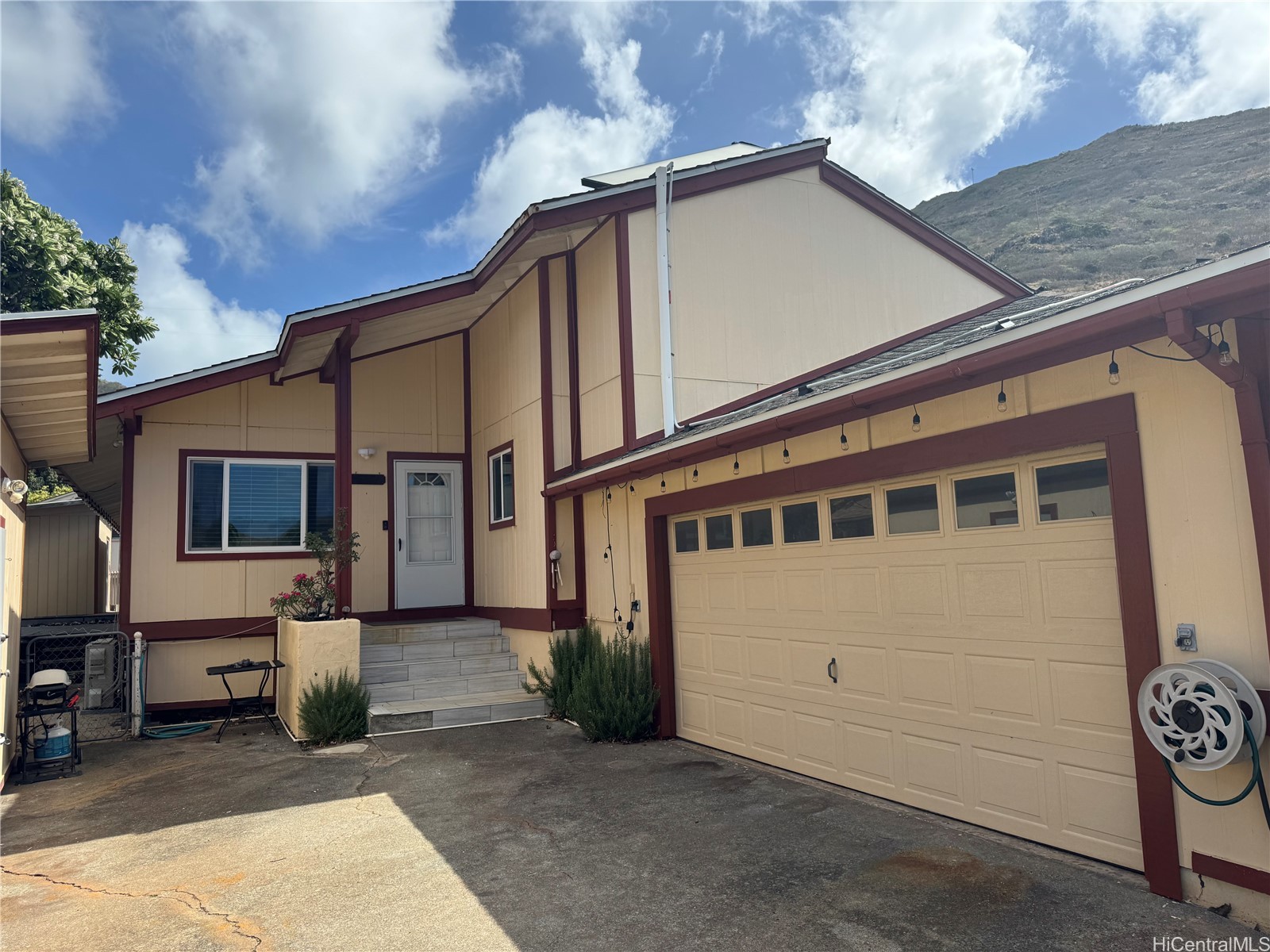 790 Ipuai Street