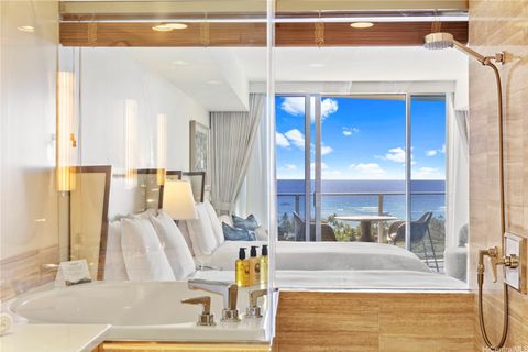 383 KALAIMOKU Street 2012 Honolulu HI 96815