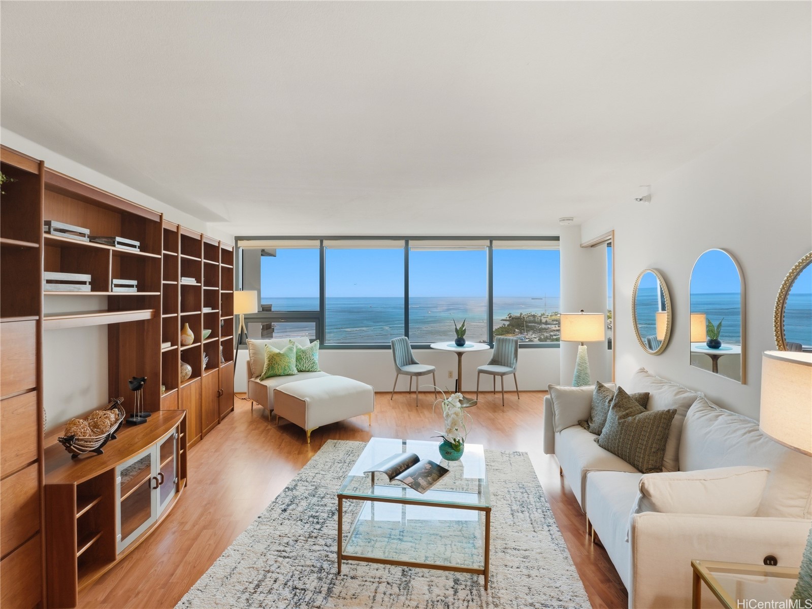 1330 Ala Moana Boulevard 2902