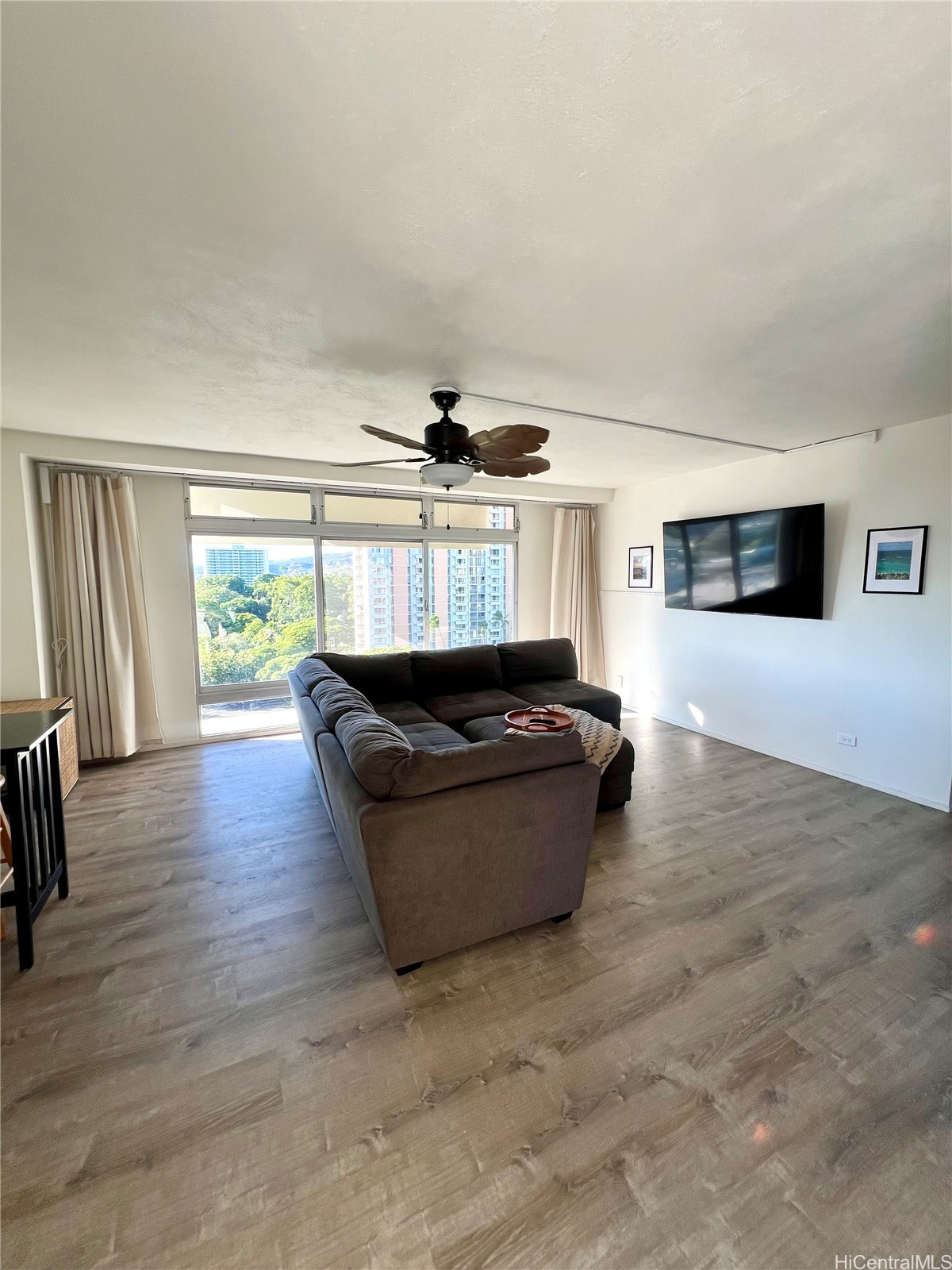 1511 Nuuanu Avenue 1038