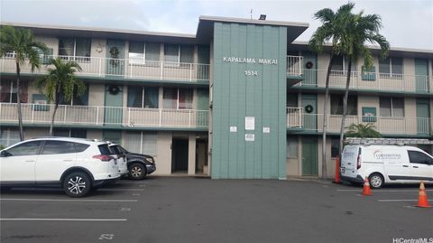 Photo of 1514 Dillingham Boulevard #301, Honolulu, HI 96817 (MLS # 202607925)