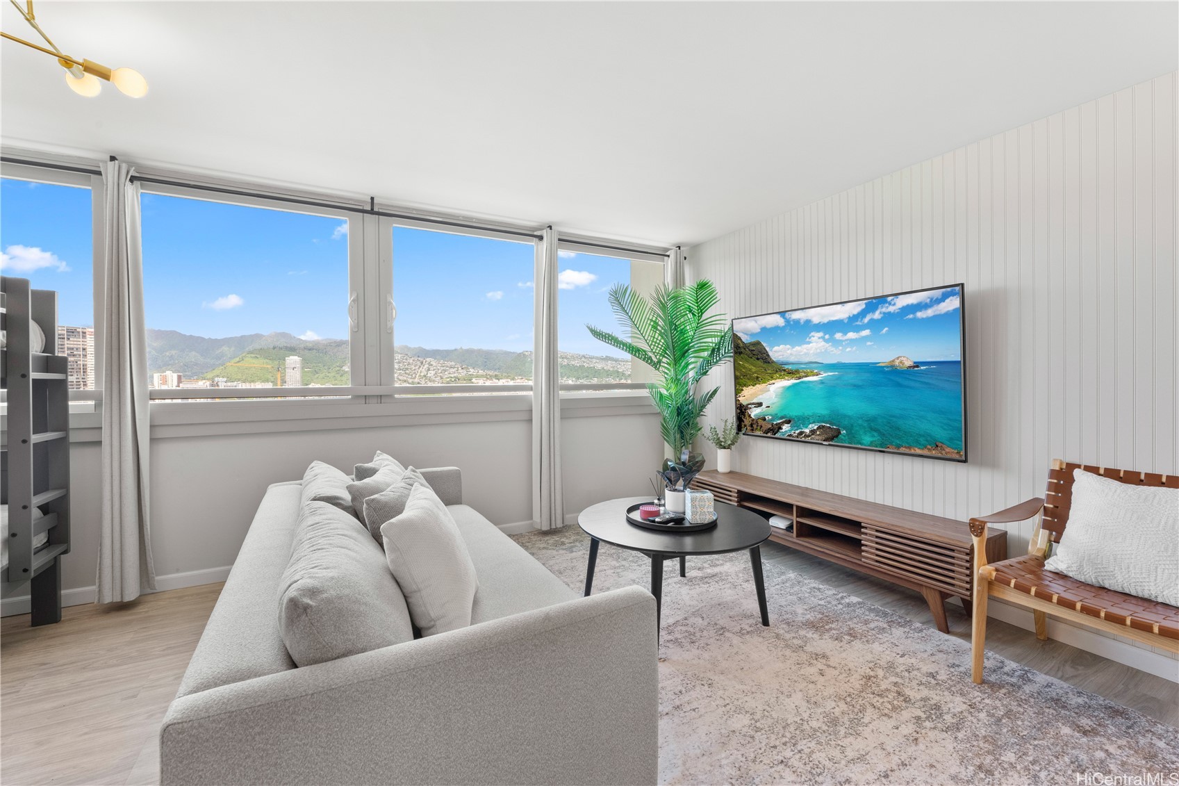 445 Seaside Avenue 2402