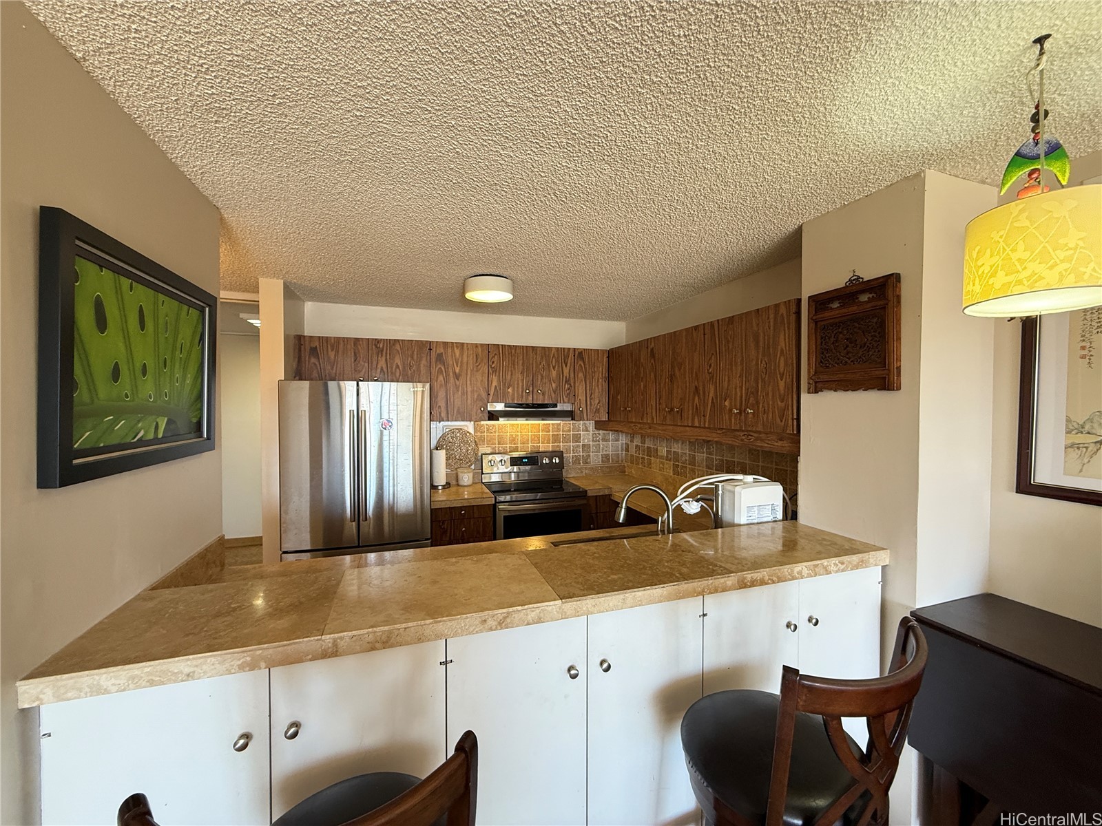 1717 Mott Smith Drive 2303