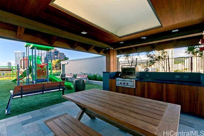 One Ala Moana Residential Lease