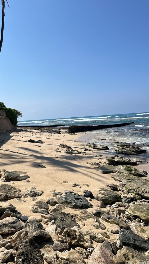 Photo of 87-825 Farrington Highway, Waianae, HI 96792 (MLS # 202518223)