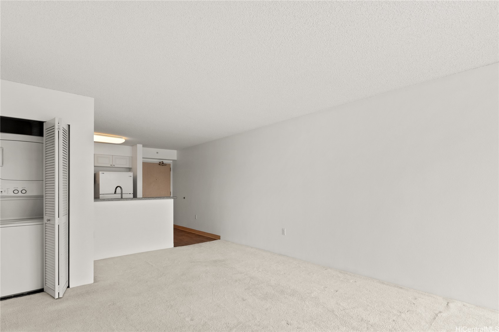 801 South Street 3401