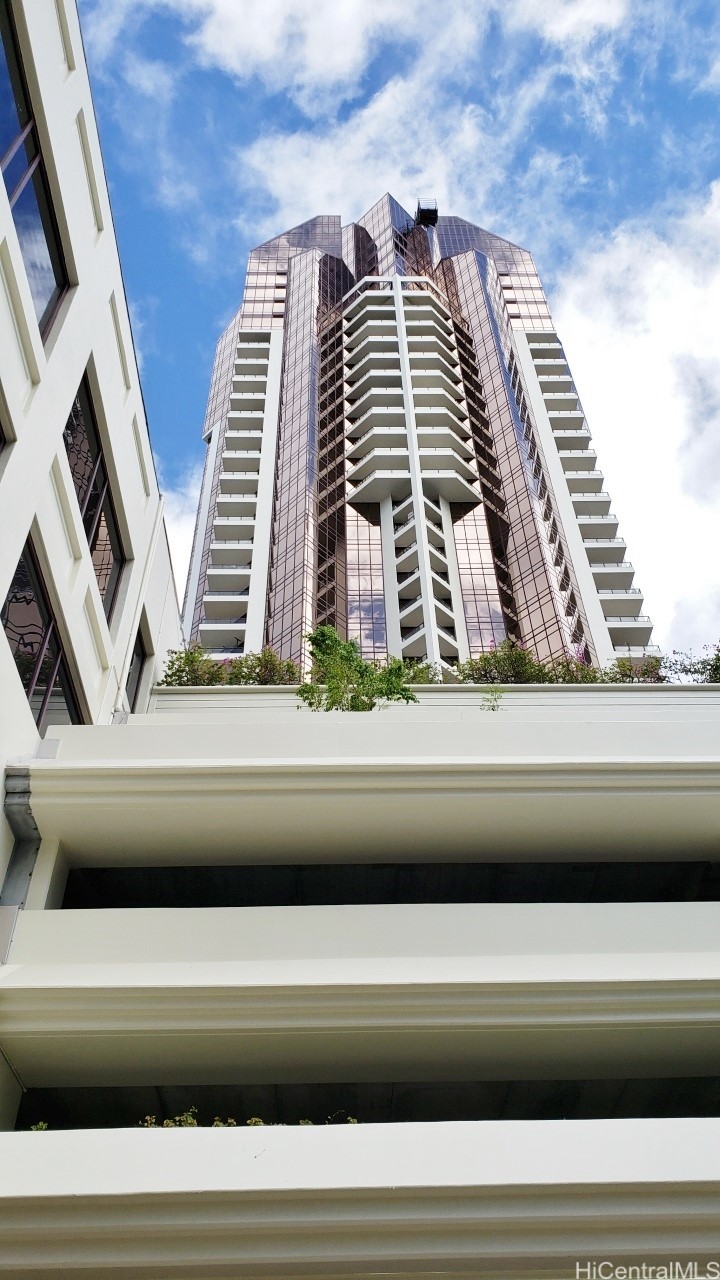 725 Kapiolani Boulevard C312 For Lease