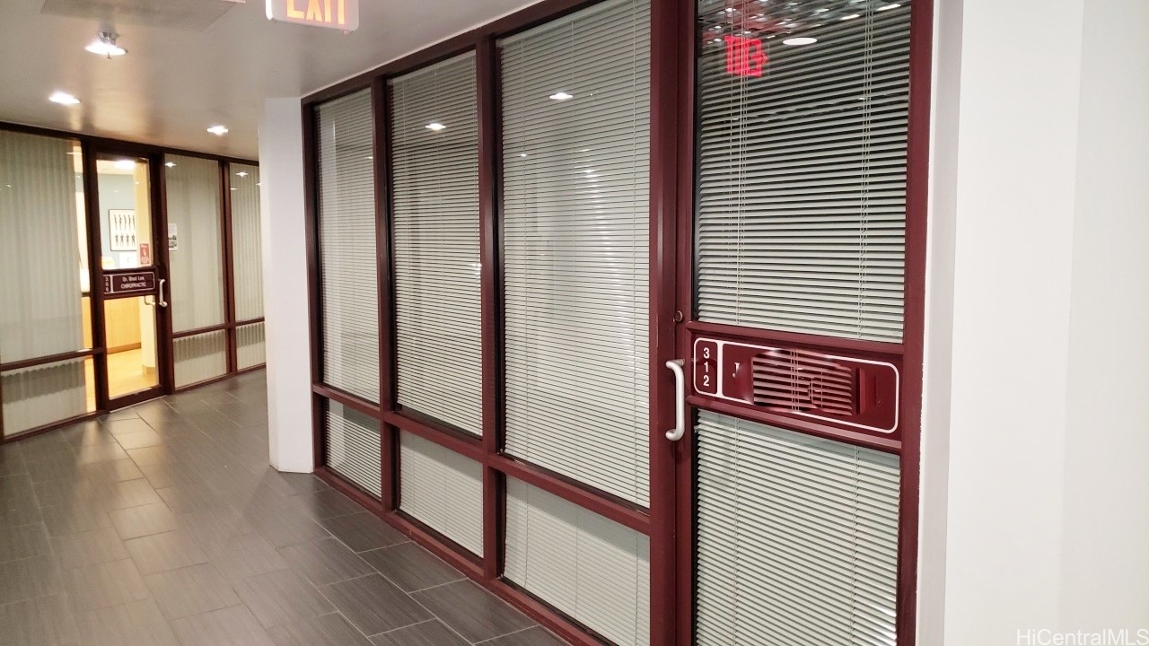 725 Kapiolani Boulevard C312 For Lease