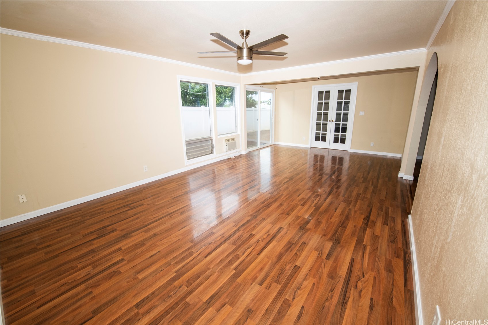 86-354 Hale Elua Street