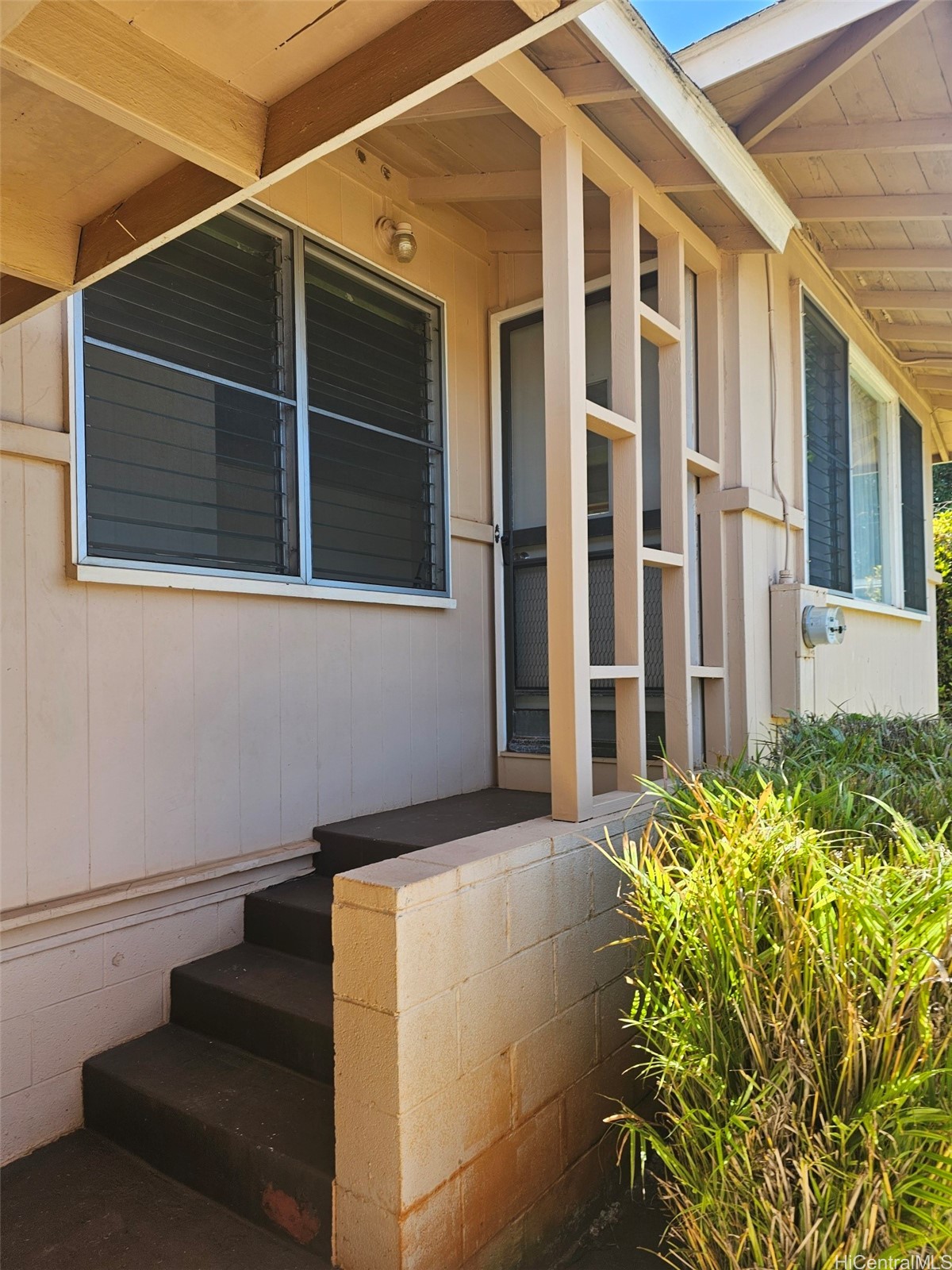 1457 Noelani Street