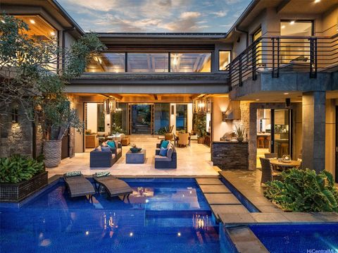 176 Hanapepe Loop Honolulu HI 96825