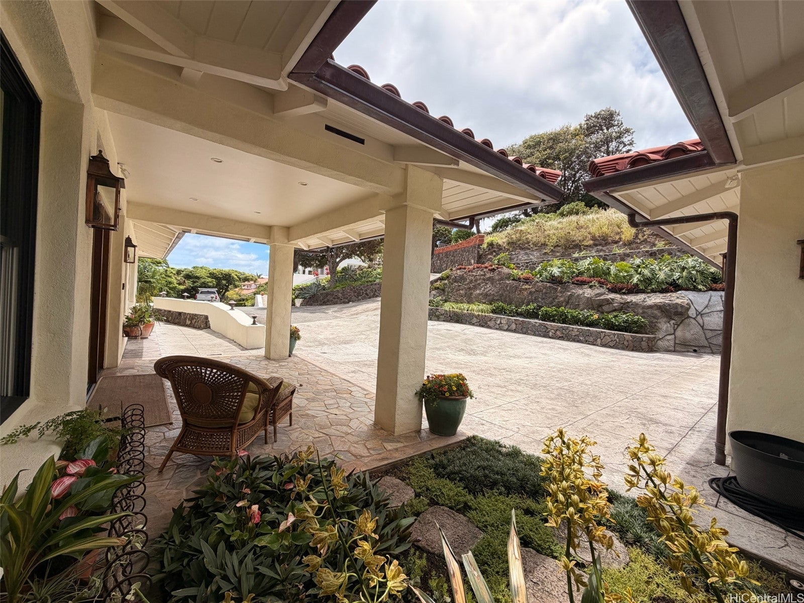 834 Alewa Drive
