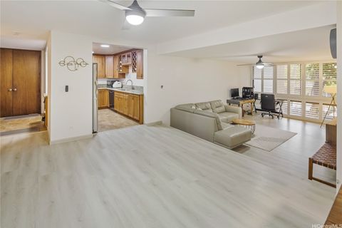 Photo of 531 Hahaione Street #2/1A, Honolulu, HI 96825 (MLS # 202524544)