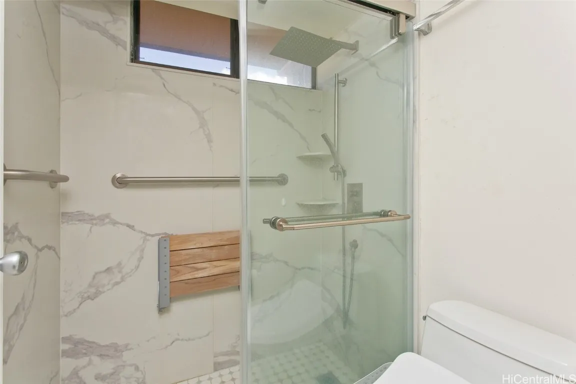 Aiea, Hawaii 96701, United States, 1 Bedroom Bedrooms, ,1 BathroomBathrooms,Residential,Active,86990