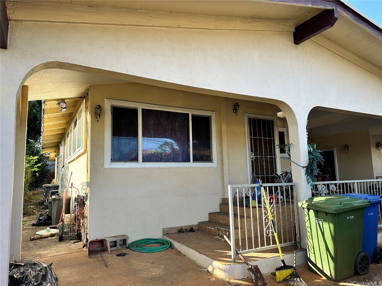94-268 Waipahu Street