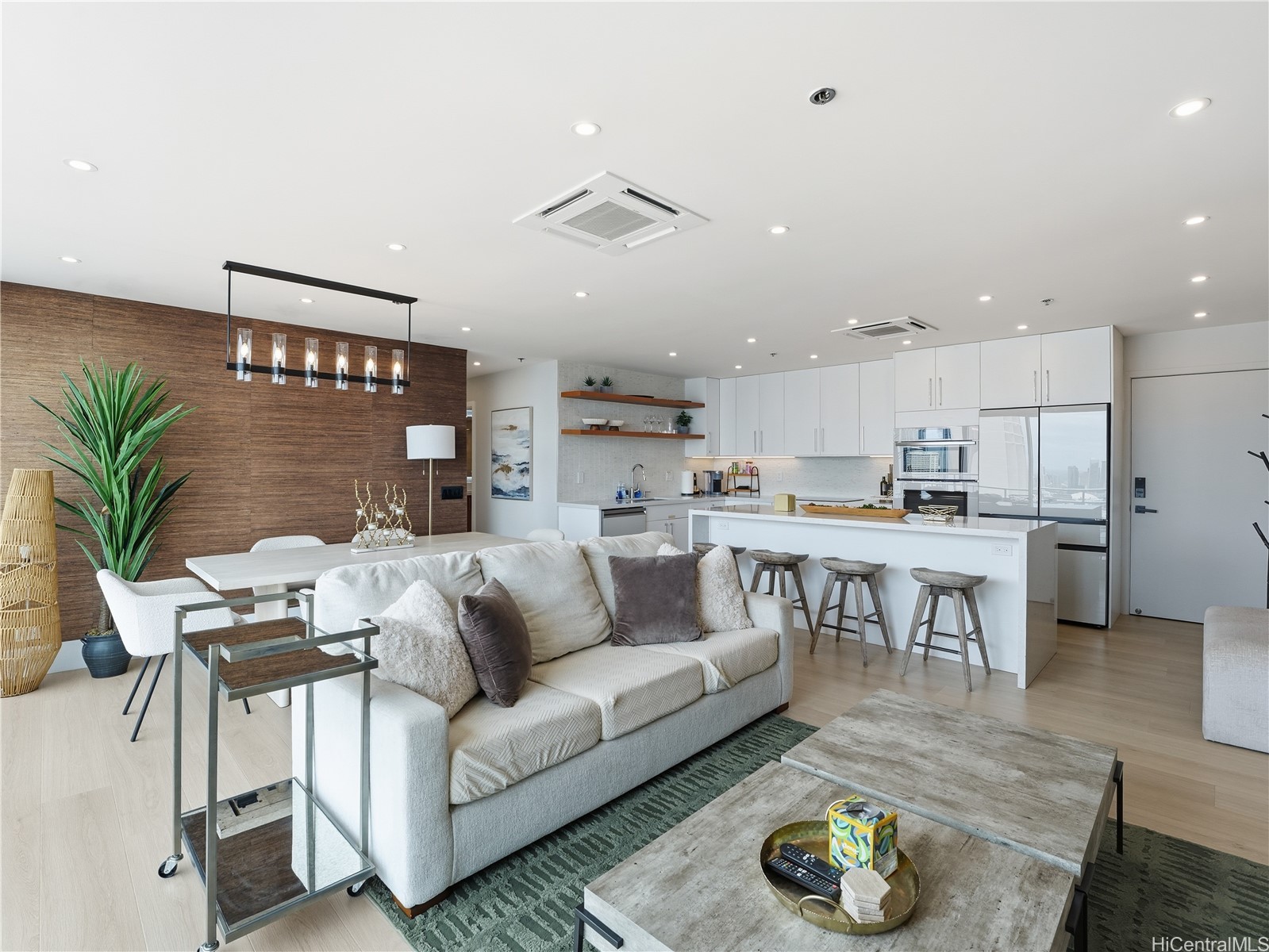 1777 Ala Moana Boulevard 2608