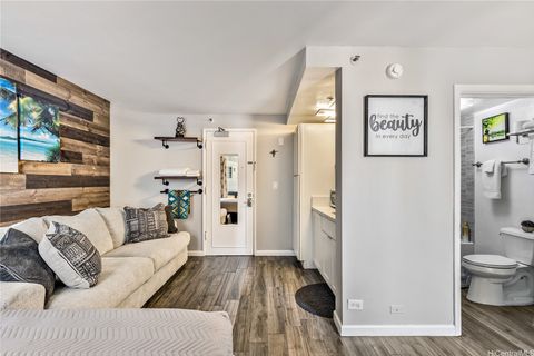 134 Kapahulu Avenue 700 Honolulu HI 96815