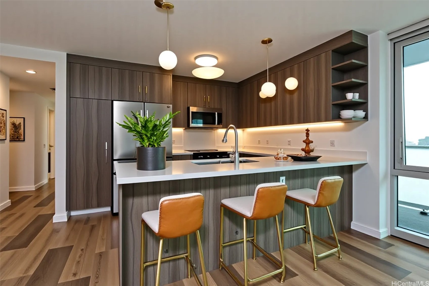 1515 Liona Street 3418