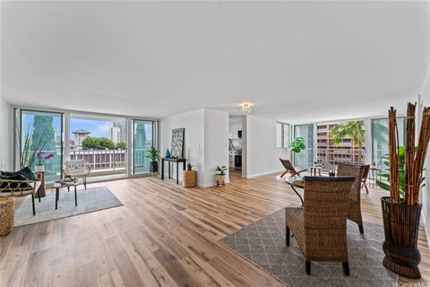 Photo of 1130 Wilder Avenue #301, Honolulu, HI 96822 (MLS # 202600804)