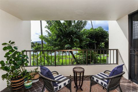 Photo of 500 Lunalilo Home Road #22H, Honolulu, HI 96825 (MLS # 202522106)