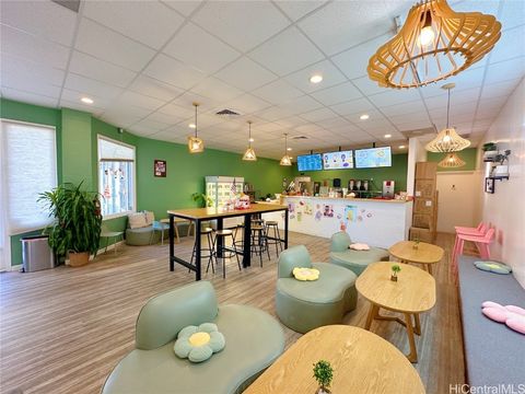 1810 N King Street E4 Honolulu HI 96819