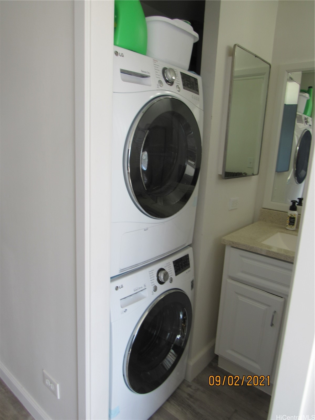 Regency Tower Residential Lease