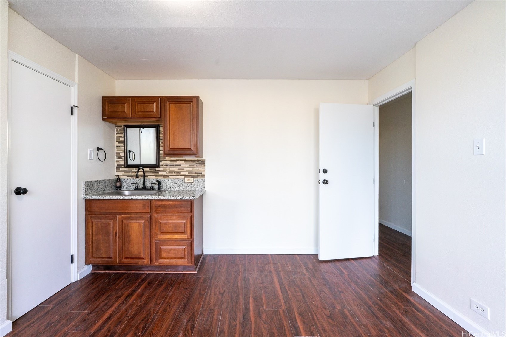 2509 Ala Wai Boulevard 301