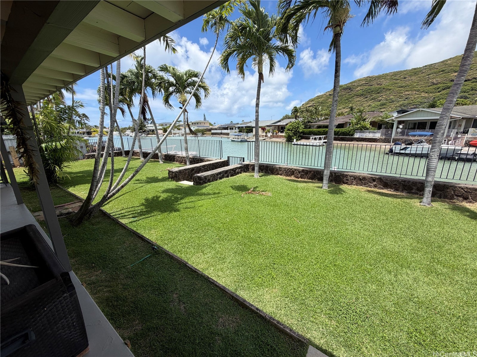 664 Kumukahi Place